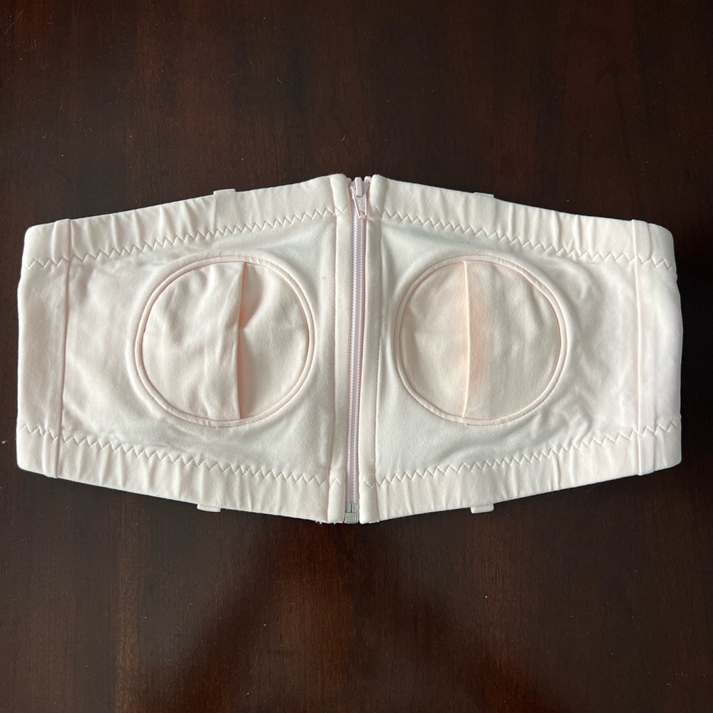 Strapless pumping bra